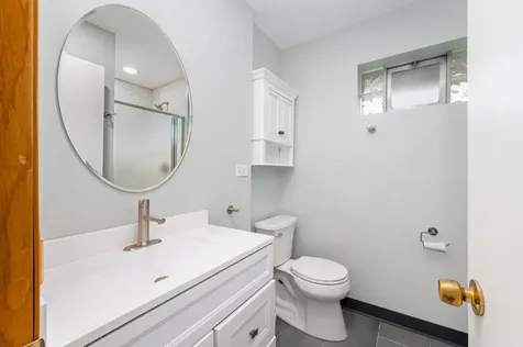 19 West Adams Street Villa Park IL 60181