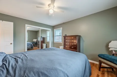 58 Woodview Lane Algonquin IL 60102