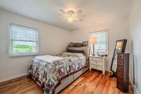 58 Woodview Lane Algonquin IL 60102