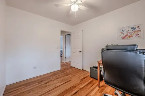 58 Woodview Lane Algonquin IL 60102
