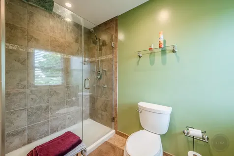 58 Woodview Lane Algonquin IL 60102