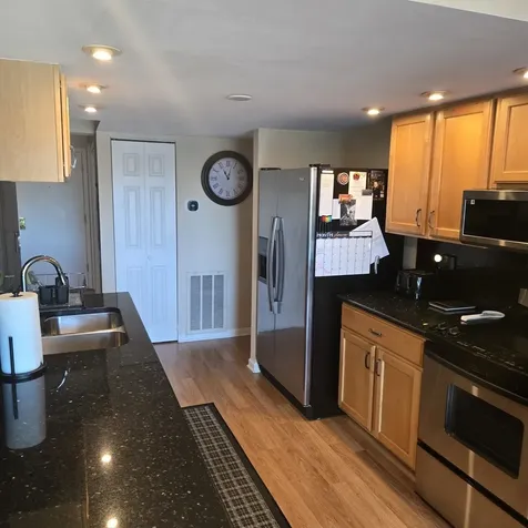 828 Graceland Avenue Des Plaines IL 60016