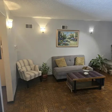 828 Graceland Avenue Des Plaines IL 60016