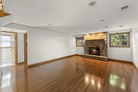 8407 Carriage Lane Tinley Park IL 60487