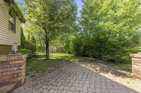 8407 Carriage Lane Tinley Park IL 60487