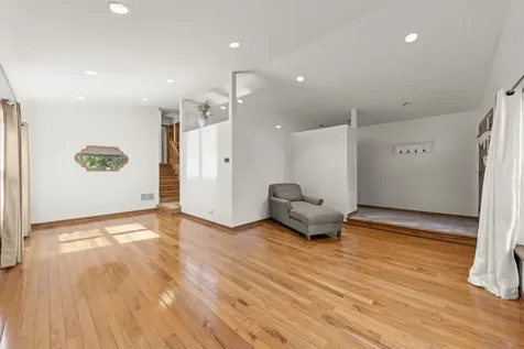 8407 Carriage Lane Tinley Park IL 60487