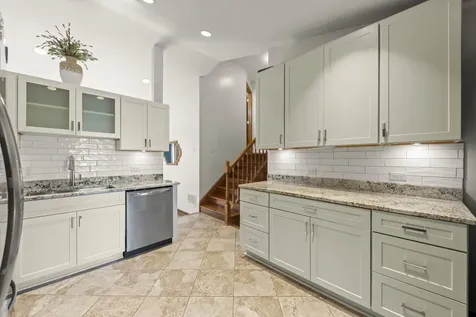 8407 Carriage Lane Tinley Park IL 60487