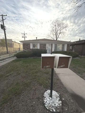 460 Hoxie Avenue Calumet City IL 60409