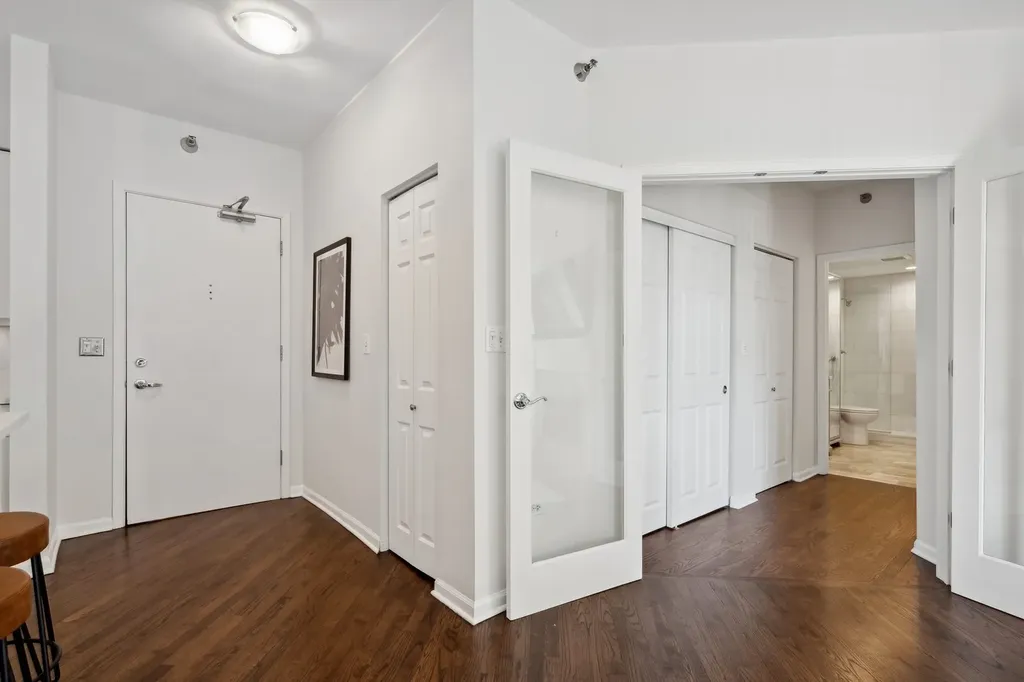 1122 North Dearborn Street Chicago IL 60610