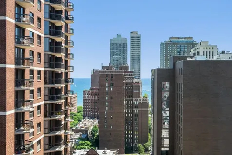 1122 North Dearborn Street Chicago IL 60610