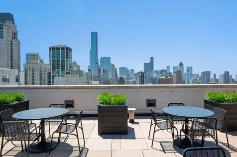 1122 North Dearborn Street Chicago IL 60610