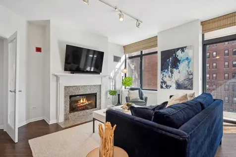 1122 North Dearborn Street Chicago IL 60610