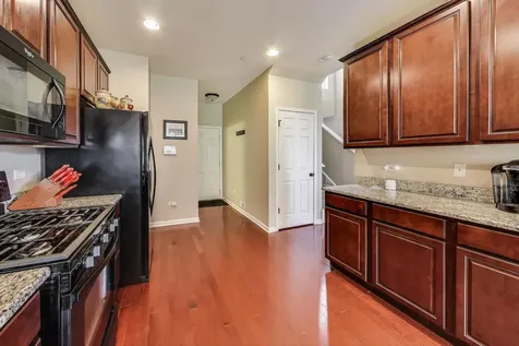 222 Owen Street Matteson IL 60443