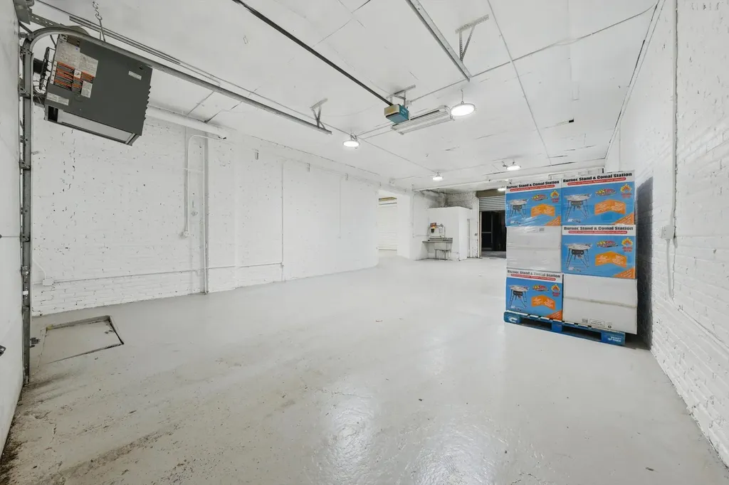 2290 South Blue Island Avenue Chicago IL 60608