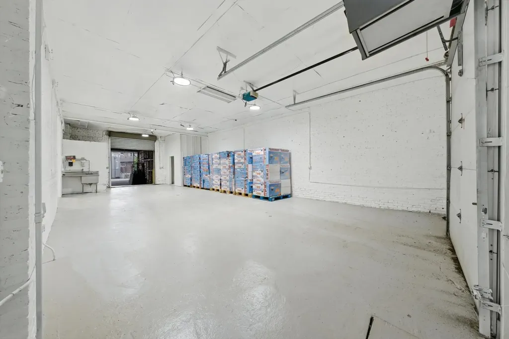 2290 South Blue Island Avenue Chicago IL 60608