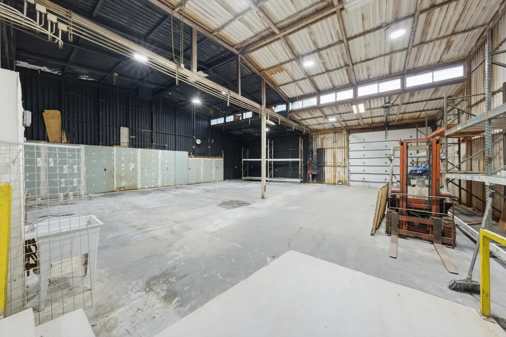 2290 South Blue Island Avenue Chicago IL 60608