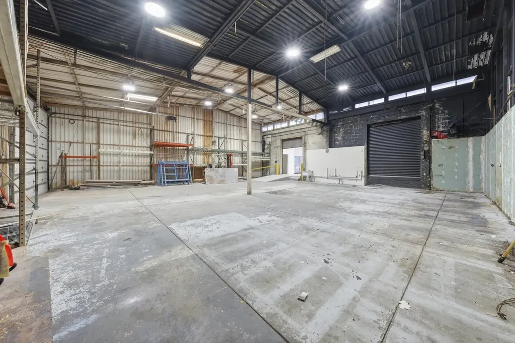 2290 South Blue Island Avenue Chicago IL 60608