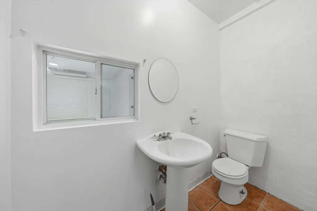 2290 South Blue Island Avenue Chicago IL 60608