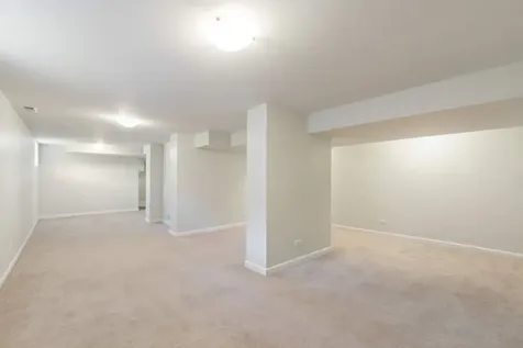 1297 Edgewood Road Lake Forest IL 60045