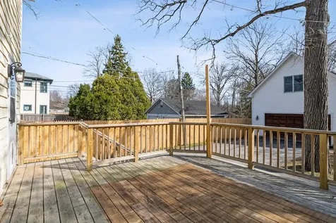 1297 Edgewood Road Lake Forest IL 60045