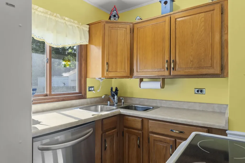 829 South Grace Street Lombard IL 60148