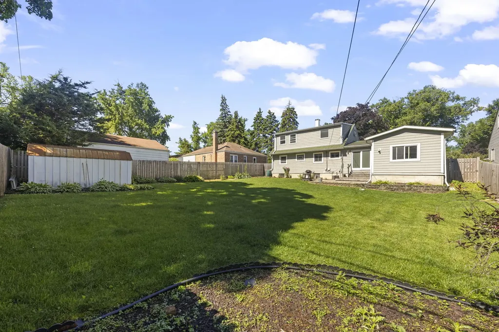 829 South Grace Street Lombard IL 60148