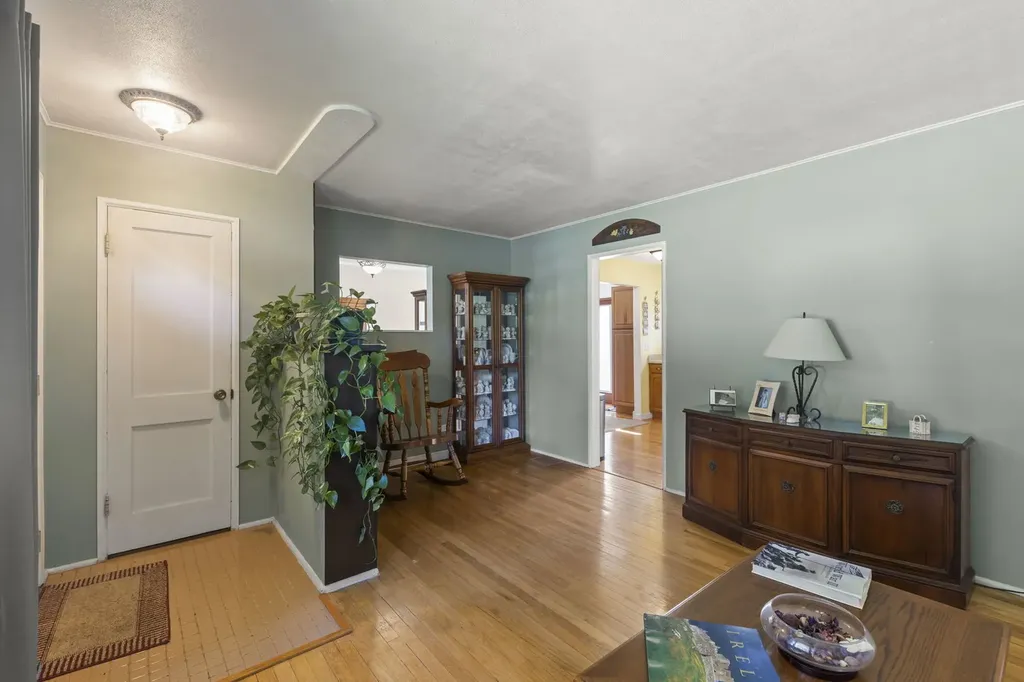 829 South Grace Street Lombard IL 60148