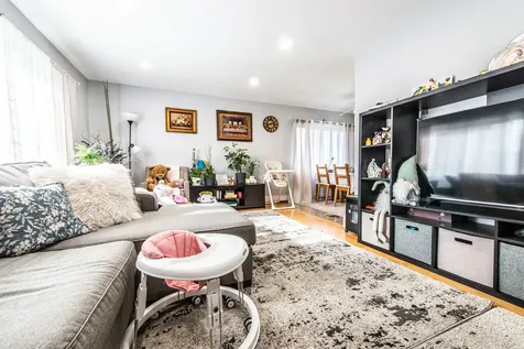 8641.5 West Foster Avenue Chicago IL 60656