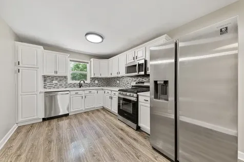 5140 156TH Street Oak Forest IL 60452