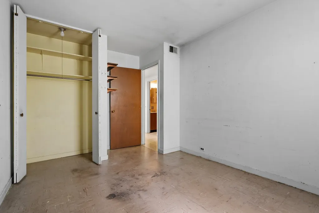 4753 South Woodlawn Avenue Chicago IL 60615