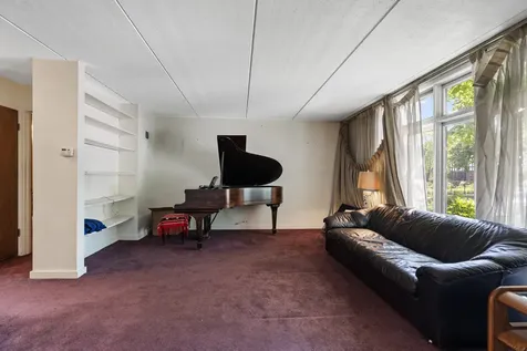 4753 South Woodlawn Avenue Chicago IL 60615
