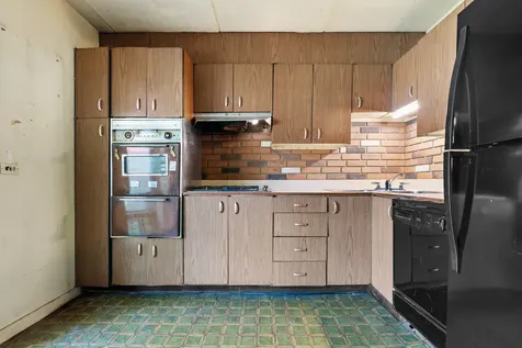 4753 South Woodlawn Avenue Chicago IL 60615