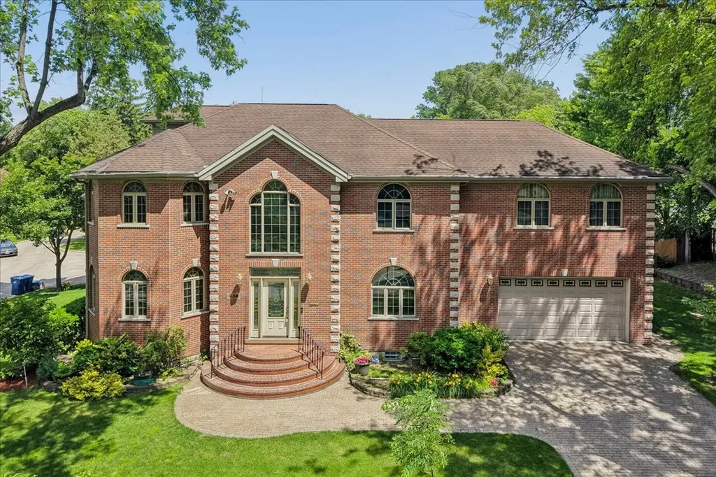 238 Westmoreland Drive Wilmette IL 60091