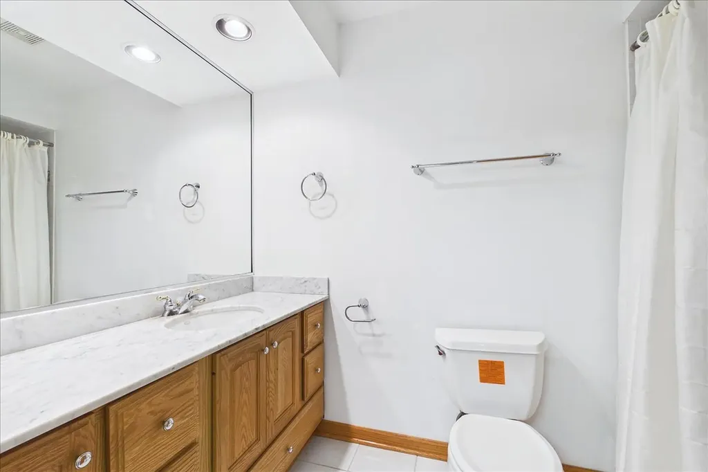 238 Westmoreland Drive Wilmette IL 60091
