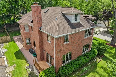 238 Westmoreland Drive Wilmette IL 60091