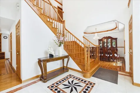 238 Westmoreland Drive Wilmette IL 60091