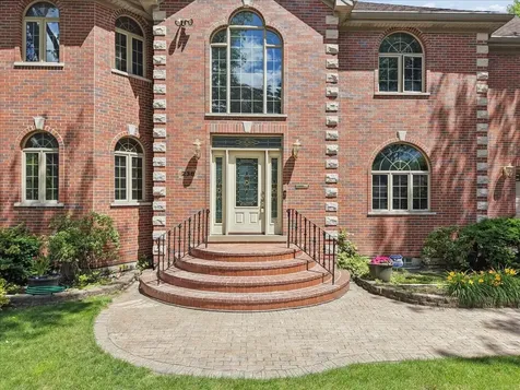238 Westmoreland Drive Wilmette IL 60091