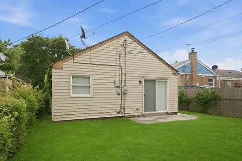 14314 South Edbrooke Avenue Riverdale IL 60827
