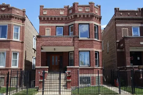 921 North Leclaire Avenue Chicago IL 60651