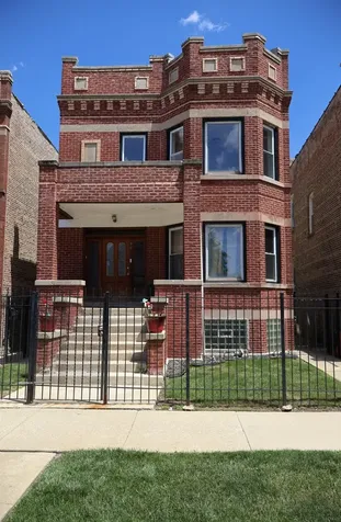 921 North Leclaire Avenue Chicago IL 60651
