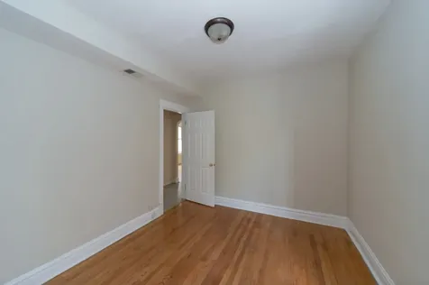 921 North Leclaire Avenue Chicago IL 60651