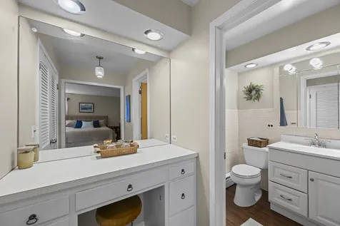 311 North Beverly Lane Arlington Heights IL 60004