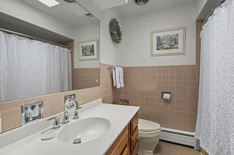 311 North Beverly Lane Arlington Heights IL 60004