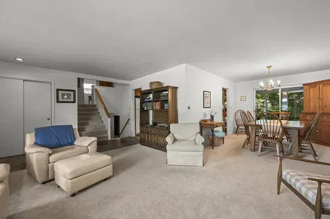 311 North Beverly Lane Arlington Heights IL 60004