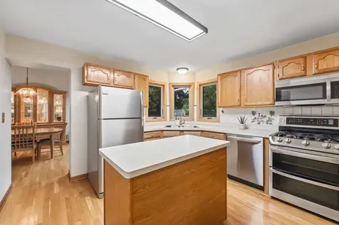 1155 Charter Oaks Drive Bartlett IL 60103