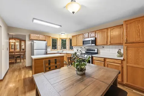 1155 Charter Oaks Drive Bartlett IL 60103