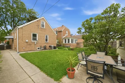 2537 Oak Street Franklin Park IL 60131