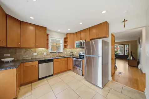 2537 Oak Street Franklin Park IL 60131