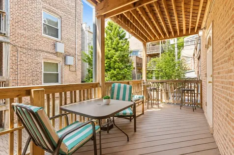 446 West Arlington Place Chicago IL 60614