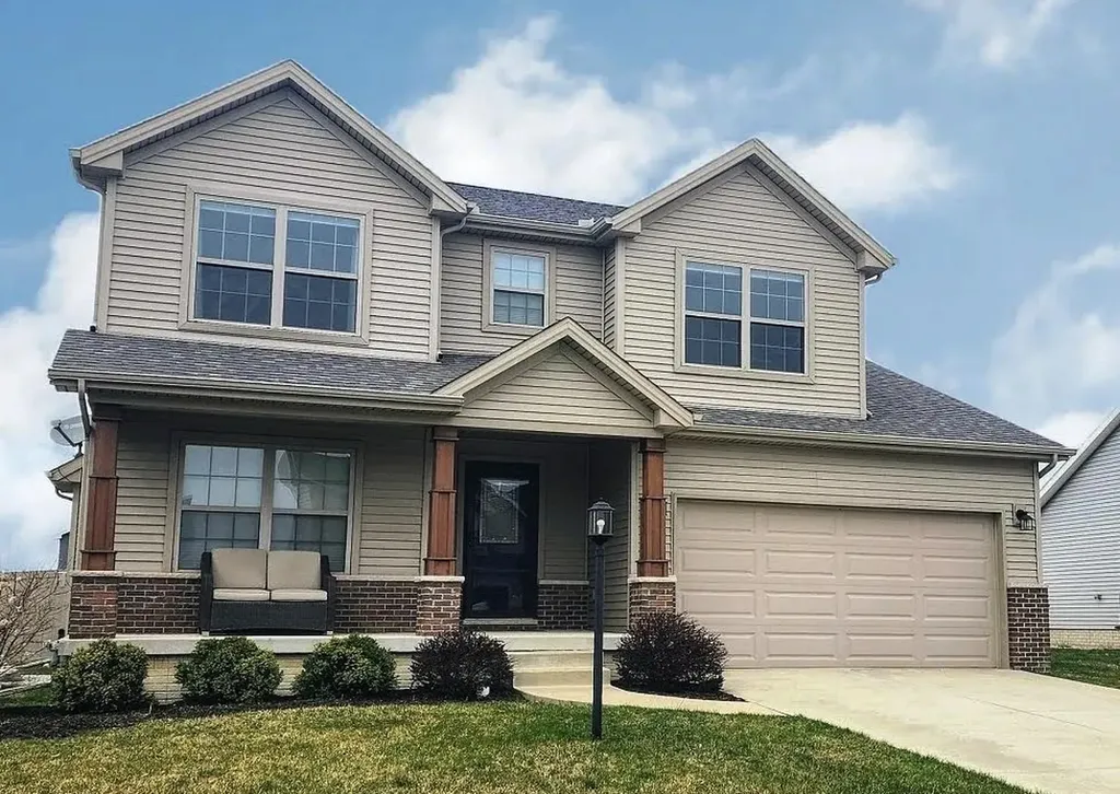 1616 Hunters Ridge Court Mahomet IL 61853